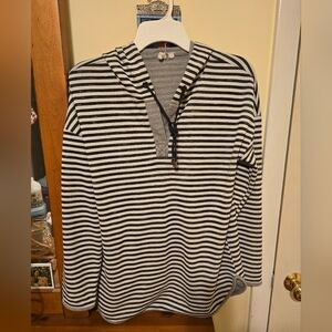 Cable And Gauge Striped Black and White Hoodie Size M